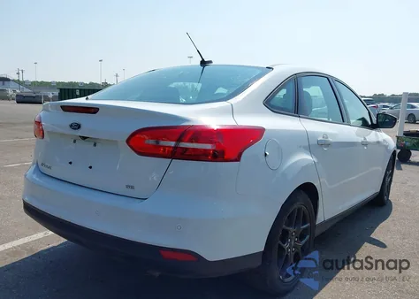 2016 Ford Focus Se z USA, uszkodzony, nr VIN 1FADP3F20GL329898